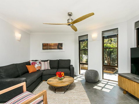 Calinda Sol 12 - Holiday Find 4