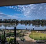 64 Marina Way Mannum - Holiday Find