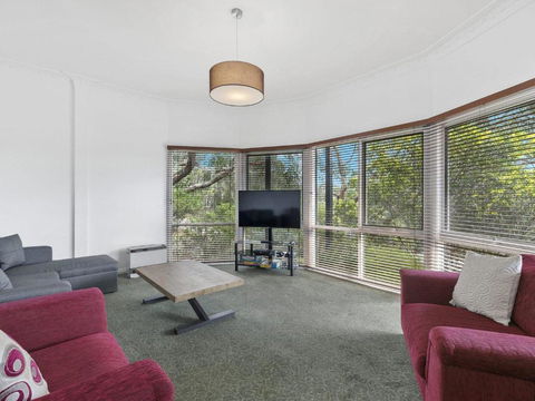 NICHE On NOBLE Ever Changing Vista - Holiday Find 1