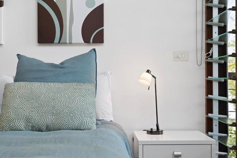 Elandra On Massinger Street - Holiday Find 5