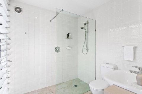 Elandra On Massinger Street - Holiday Find 4