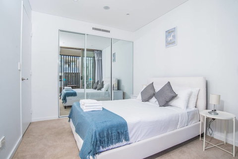 Roseberry Apartment For Travelling Couple In Green Square - Holiday Find 3