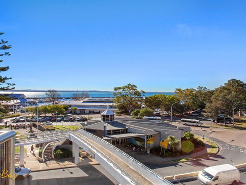 Nelson Bay CBD Apartment No.41 Nelson Towers - Holiday Find 1