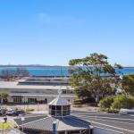 Nelson Bay CBD Apartment No.41 Nelson Towers - Holiday Find 0