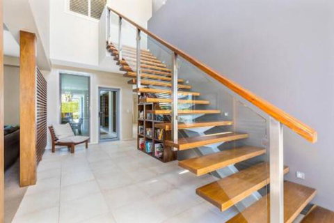 Elliston At Corporate Boardies. - Holiday Find 4