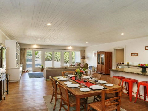 Hardigreen Park Spacious With Tennis Court - Holiday Find 2