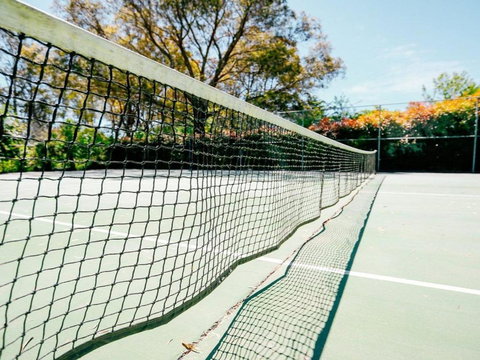 Hardigreen Park Spacious With Tennis Court - Holiday Find 3