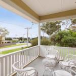 BEACHSIDE GETAWAY DROMANA - Holiday Find 0