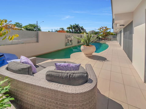 Superior Luxury Apartment In The City - Holiday Find 4