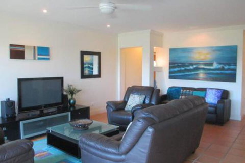 Riverview Apartment 1.1 - Holiday Find 5