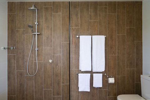 Harbour Cove - Holiday Find 5