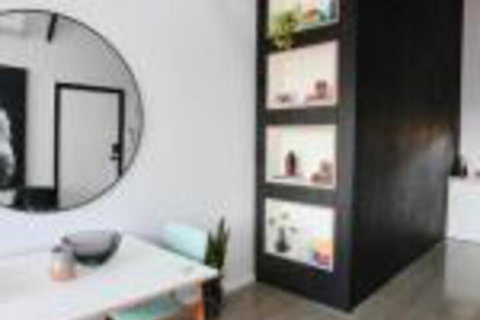 Nowra Studio Barn - Holiday Find 0