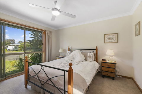 Peaceful Retreat Surf Side PET Friendly - Holiday Find 2