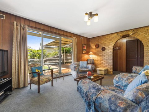 Raymond Cottage - Holiday Find 2