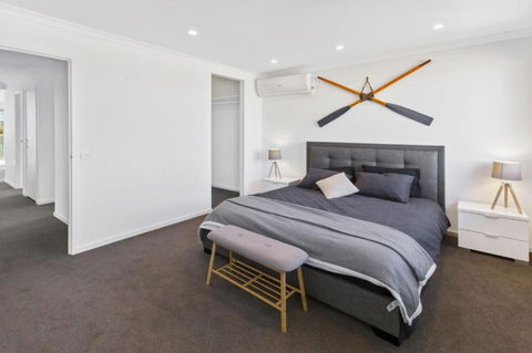 Captains Hideaway Jetty Berth & Pet Friendly - Holiday Find 6