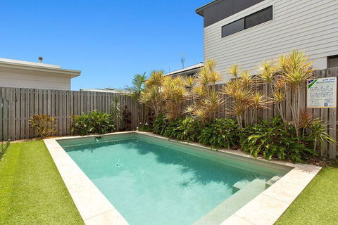 BEACHSIDE HAVEN - Holiday Find 1