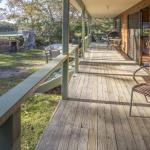 Centre Street 10 Lake Tabourie - Holiday Find 0