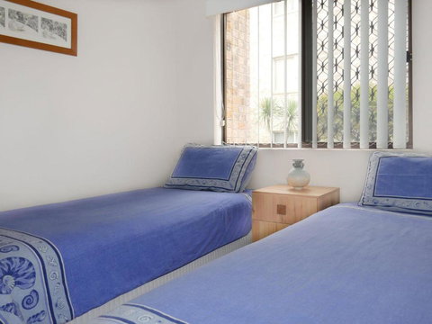 Renas Court 2 - Holiday Find 3