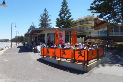 ULTIMA At The Bay Glenelg Absolute Beachfront - Holiday Find 5