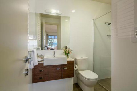 ULTIMA At The Bay Glenelg Absolute Beachfront - Holiday Find 2
