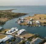 Anchored Access to the Gippsland Lakes - Holiday Find