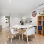 Chic Beach Studio - Holiday Find 0