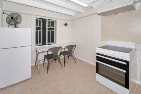 Studio 258 On Lake - Holiday Find 0