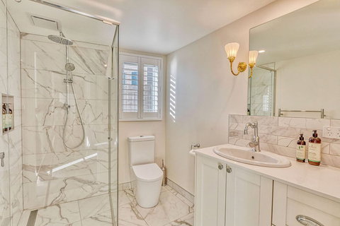 Nautilus Bay Of Fires - Holiday Find 3