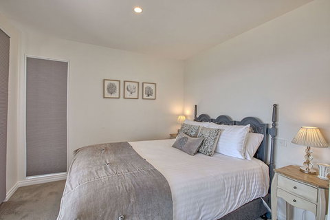 Nautilus Bay Of Fires - Holiday Find 4