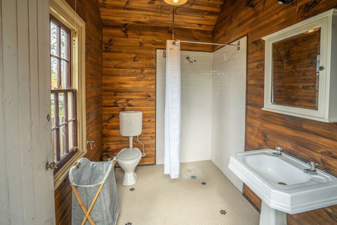 Post Office Residence - Holiday Find 3