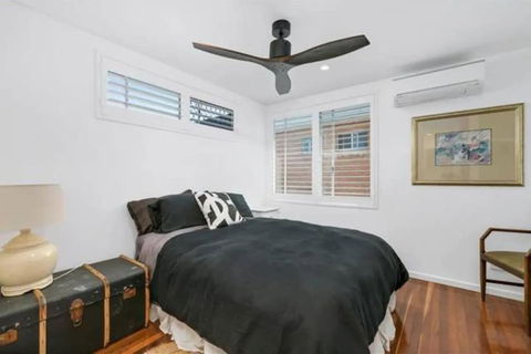 Spacious 2 Bedroom Townhouse In Southport - Holiday Find 5