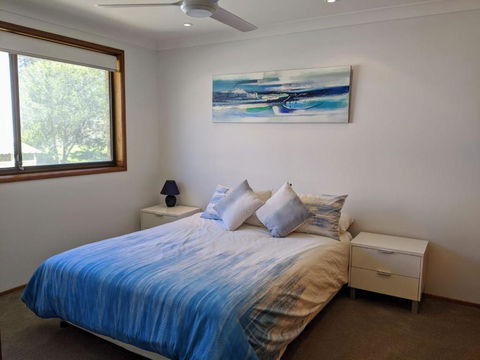 DAVIES STREET 3 / 14 MOLLYMOOK - Holiday Find 2