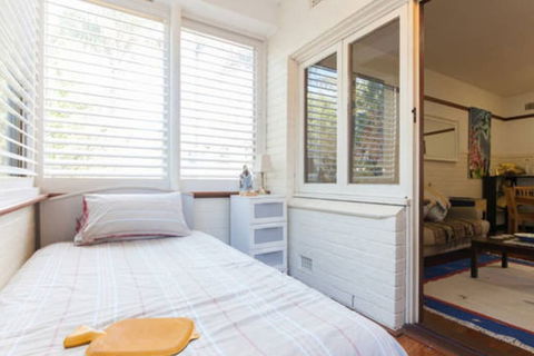 B4 Apartment Close To Perth UWA - Holiday Find 3