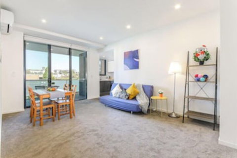 Willis Wolli Crk 14 - Holiday Find 0