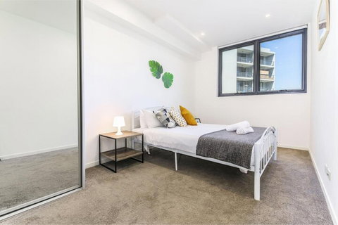 Willis Wolli Crk 14 - Holiday Find 6