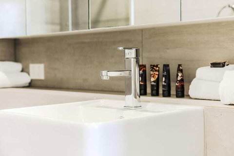 Willis Wolli Crk 14 - Holiday Find 3