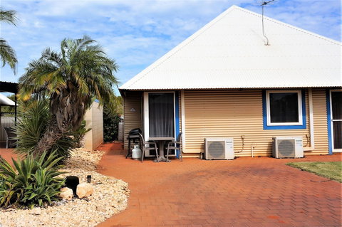 Osprey Holiday Village Unit 213 / 1 Bedroom - Holiday Find 2