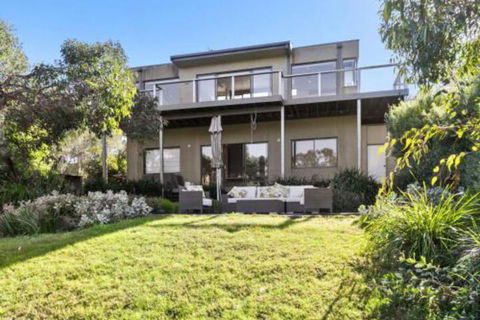 BELLE VUE ANGLESEA - Holiday Find 0