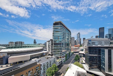FARINA, 1BDR Docklands Apartment - Holiday Find 0
