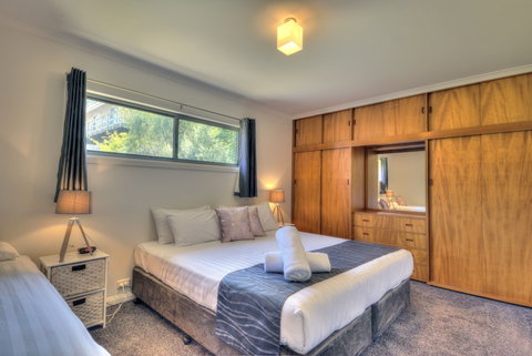 Harbour Master - Holiday Find 5