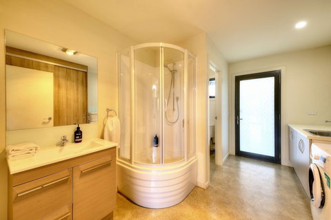 Oystercatcher - Holiday Find 5