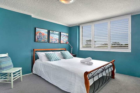 Charming Comfortable & Convenient MOS72 - Holiday Find 3