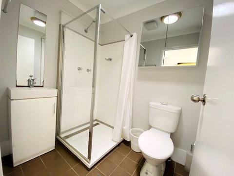 Yamba Views Accommodation - Holiday Find 6