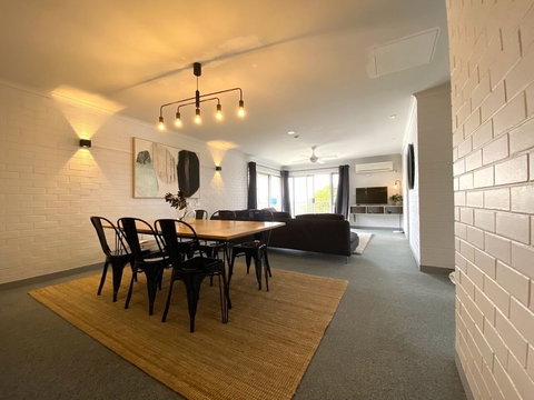 Yamba Views Accommodation - Holiday Find 1