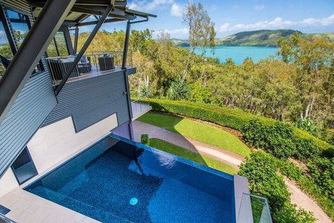 Retreat Hamilton Island - Holiday Find 1