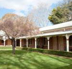 The Carrington Inn Bungendore - Holiday Find
