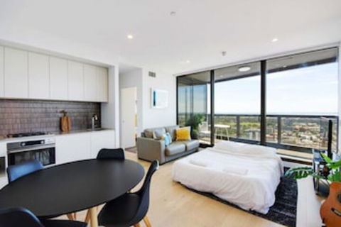 Swainson At Vue - Holiday Find 0