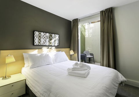 DARLING A Tidy Space In A Great Location - Holiday Find 1
