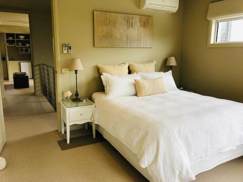 The Point BnB - Holiday Find 4