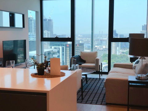 CBD Amazing View 2 Bedrooms Apartments - Holiday Find 2